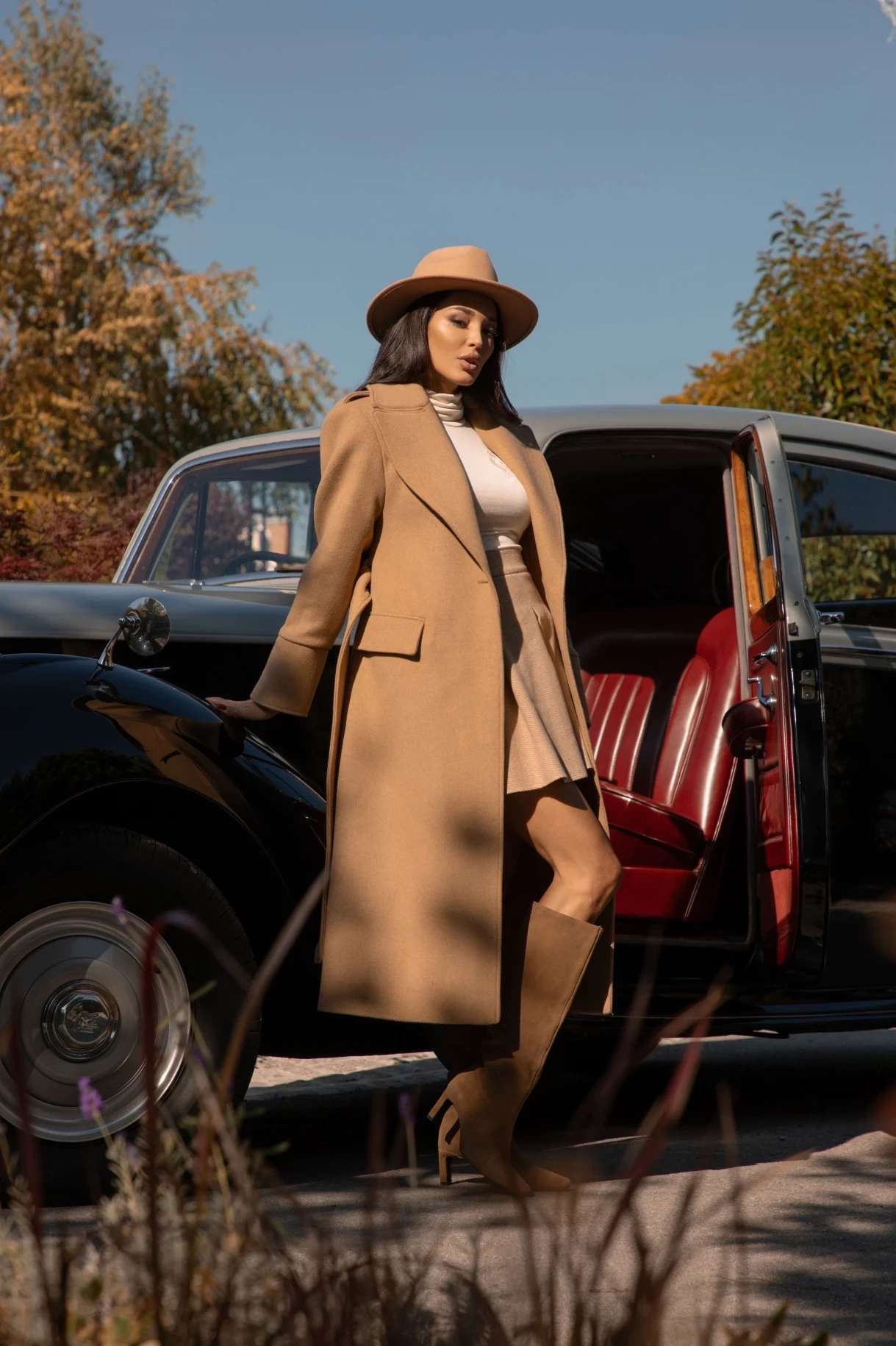 Thumbnail 2 of Палто "TIMELESS"