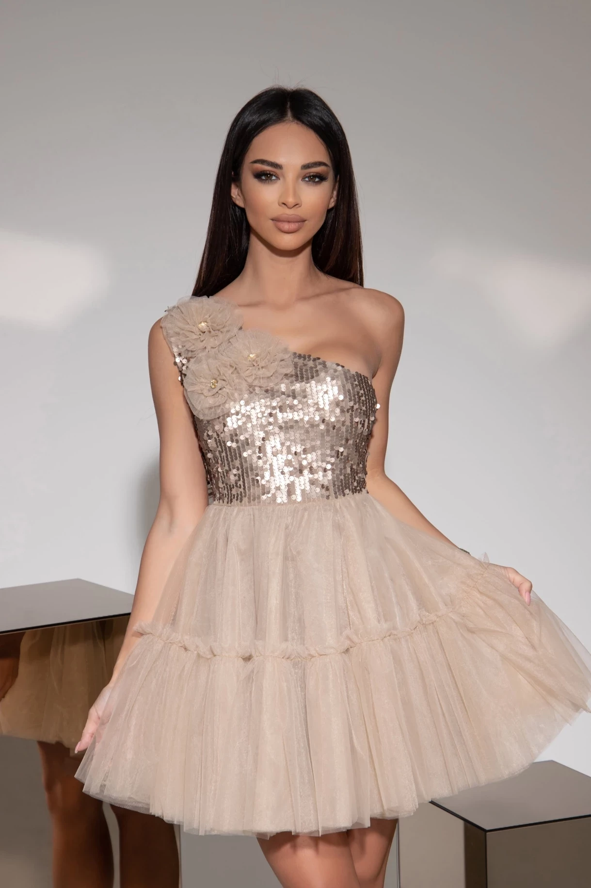 Thumbnail 3 of Рокля "SHINY"