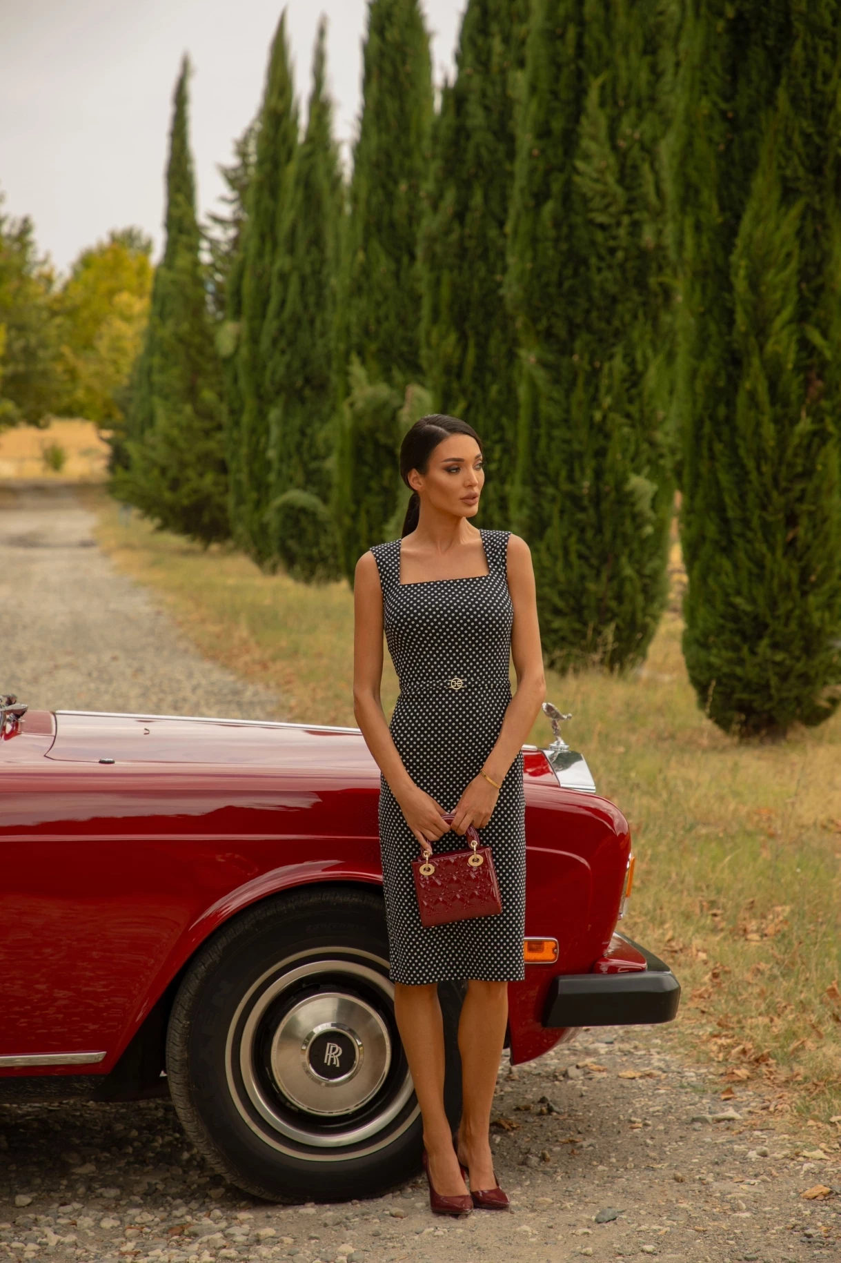 Thumbnail 5 of Рокля "BELLA"