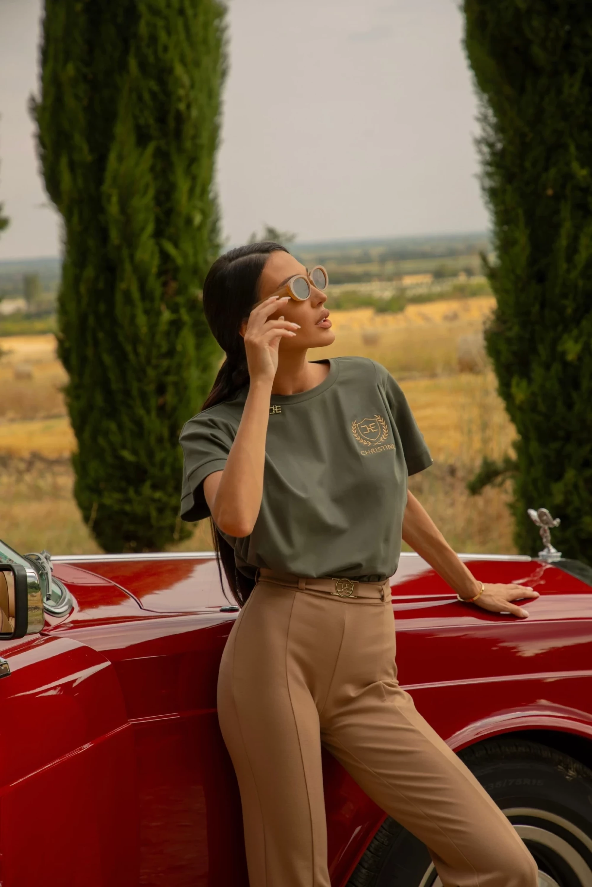 Thumbnail 2 of Тениска "OLIVA"