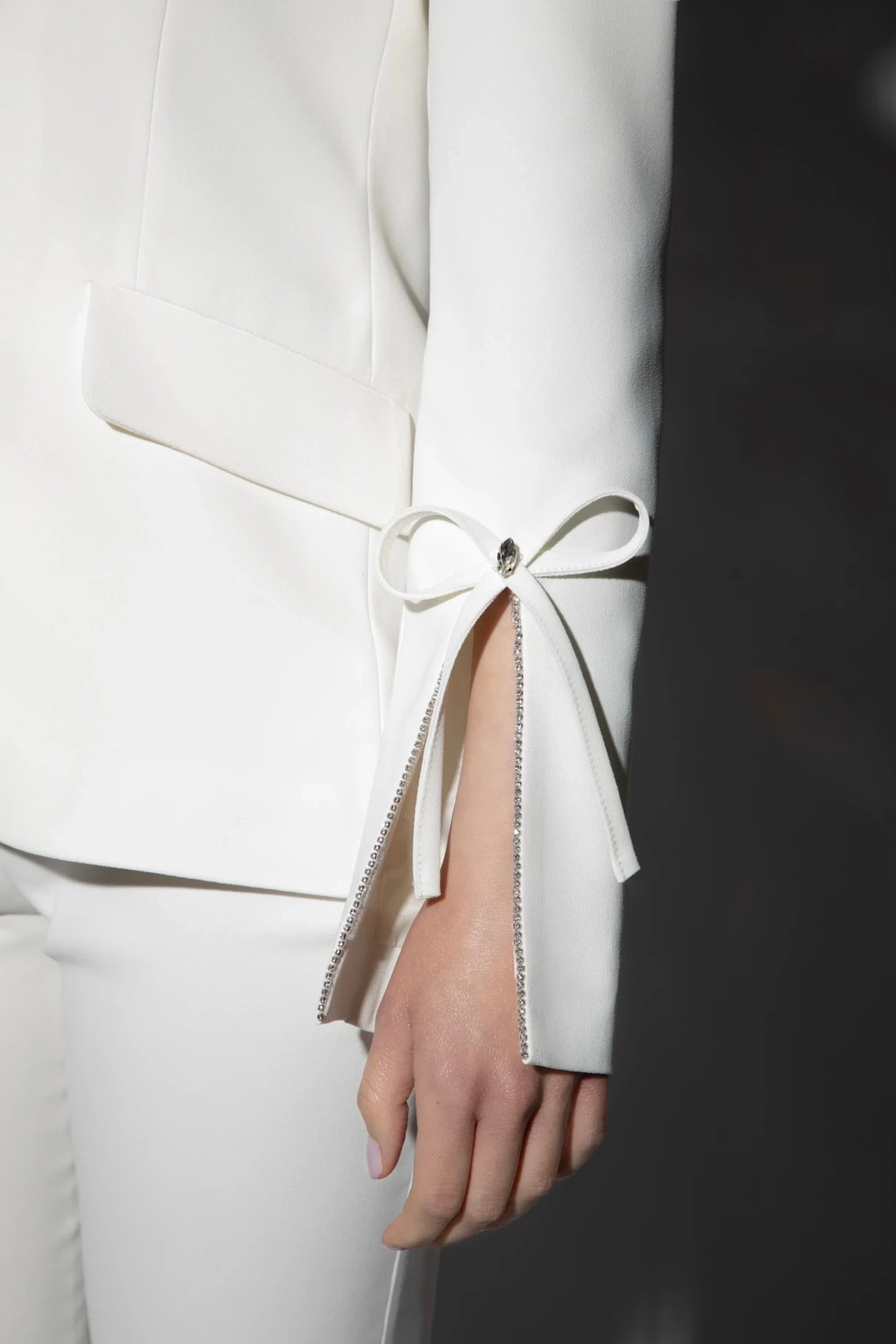 Thumbnail 4 of Сако "MAJESTÉ"