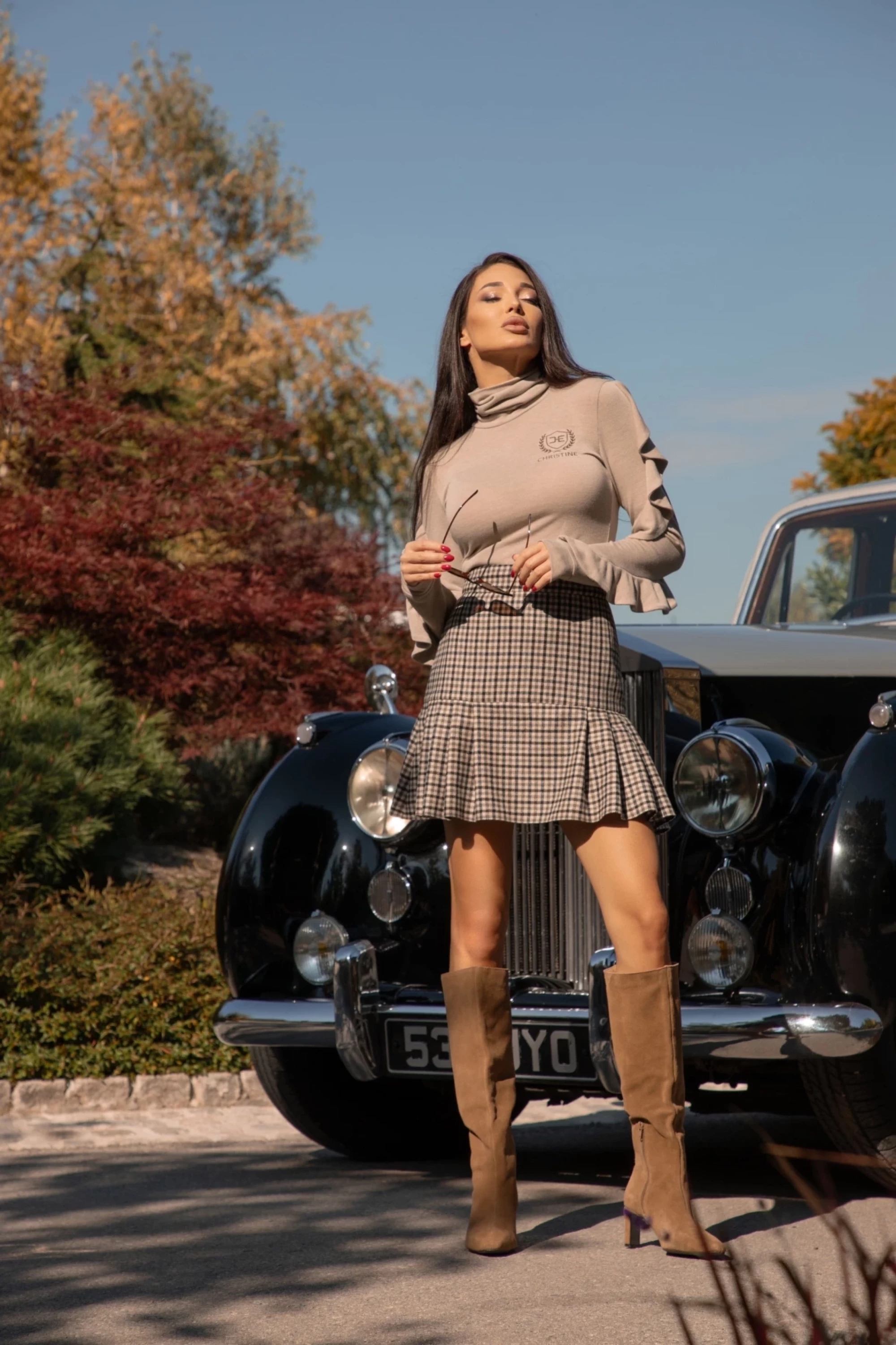 Thumbnail 4 of Поло в светлобежово "BELLE"