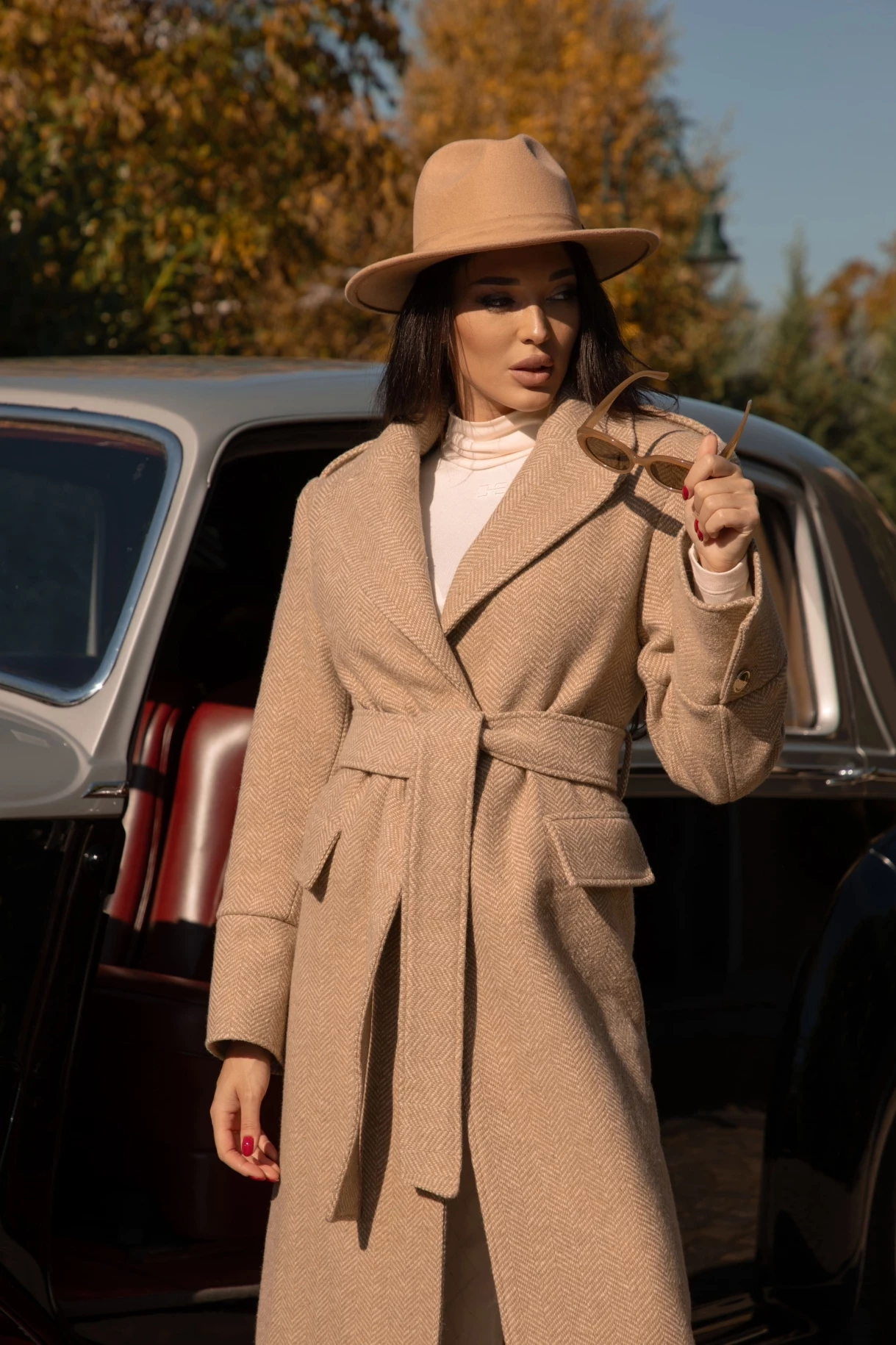 Thumbnail 2 of Палто "SIGNATURE"