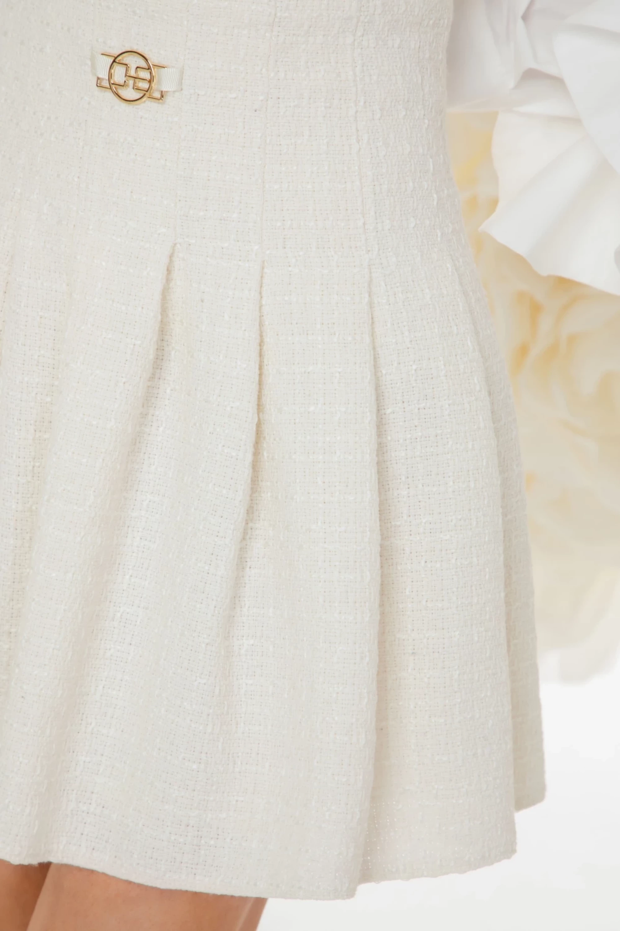 Thumbnail 3 of Пола "WHITE BLOOM"