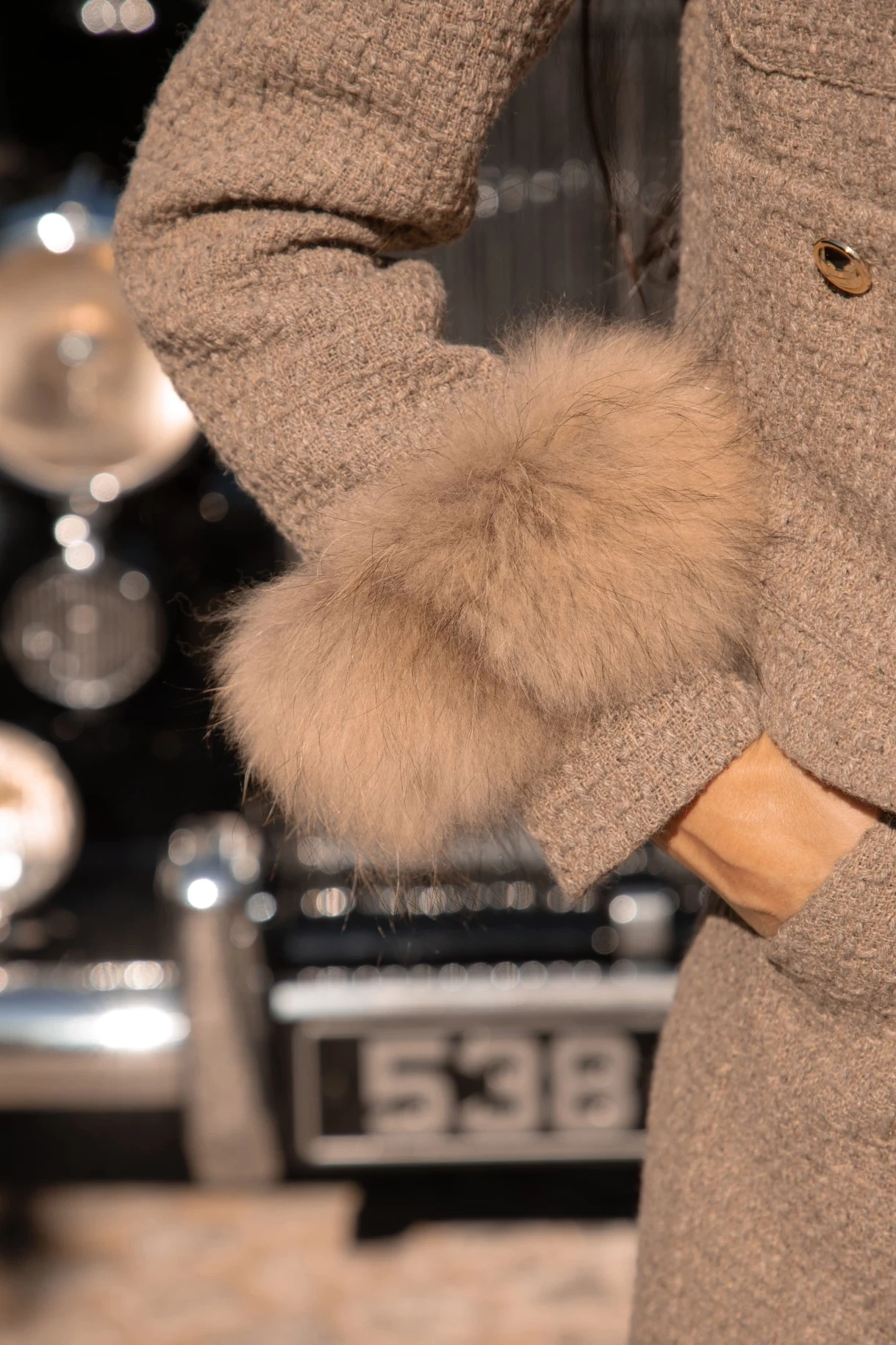 Thumbnail 2 of Сако от букле "TEMPTATION"