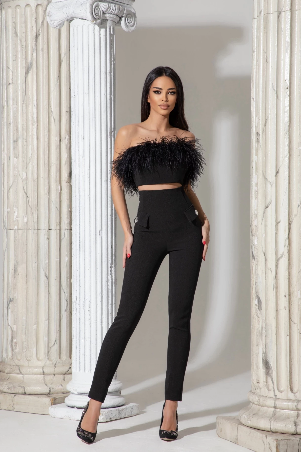 Thumbnail 2 of Топ с пера "MAJESTIC"