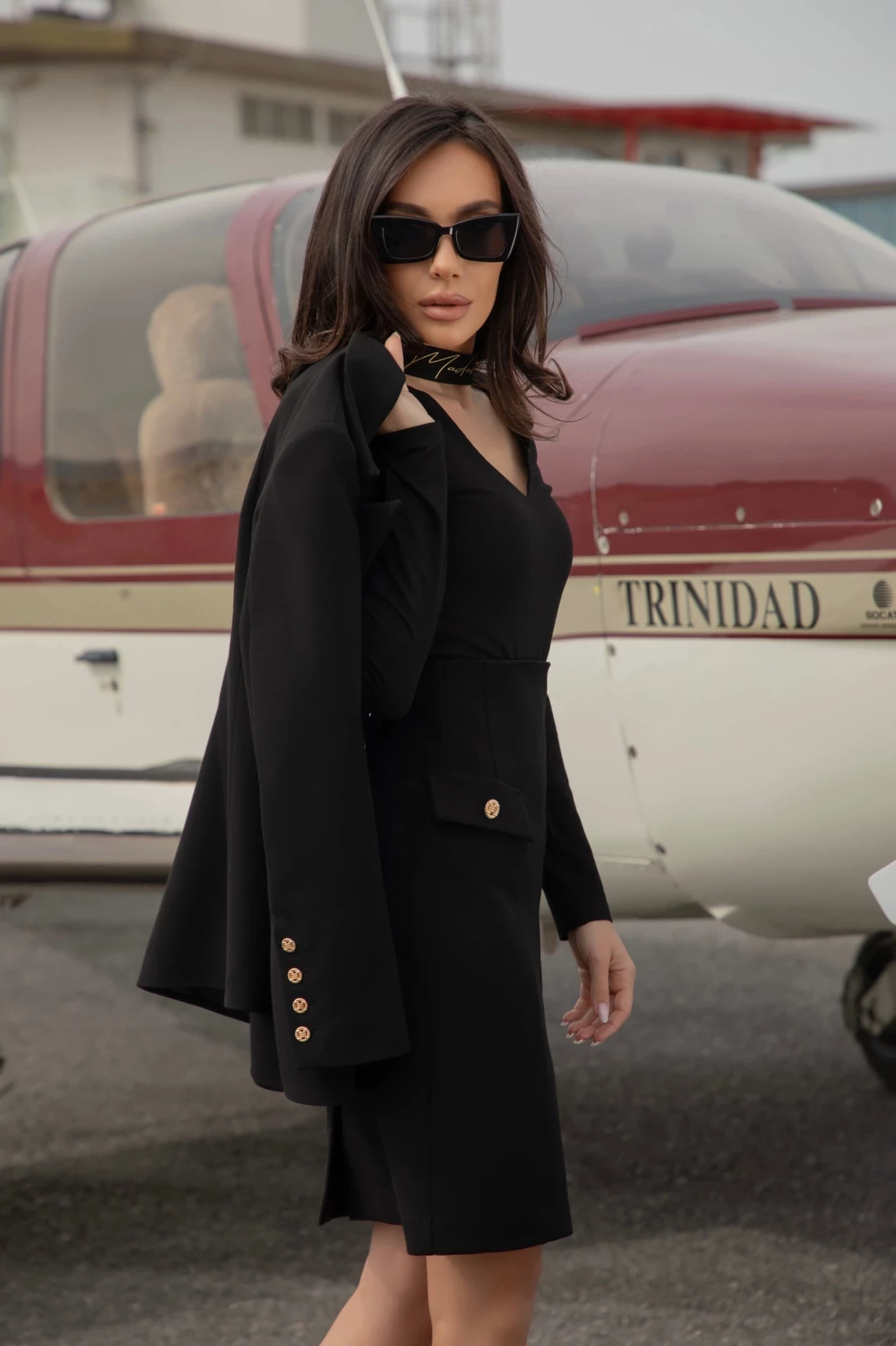 Thumbnail 3 of Черна пола "DOLCE VITA"