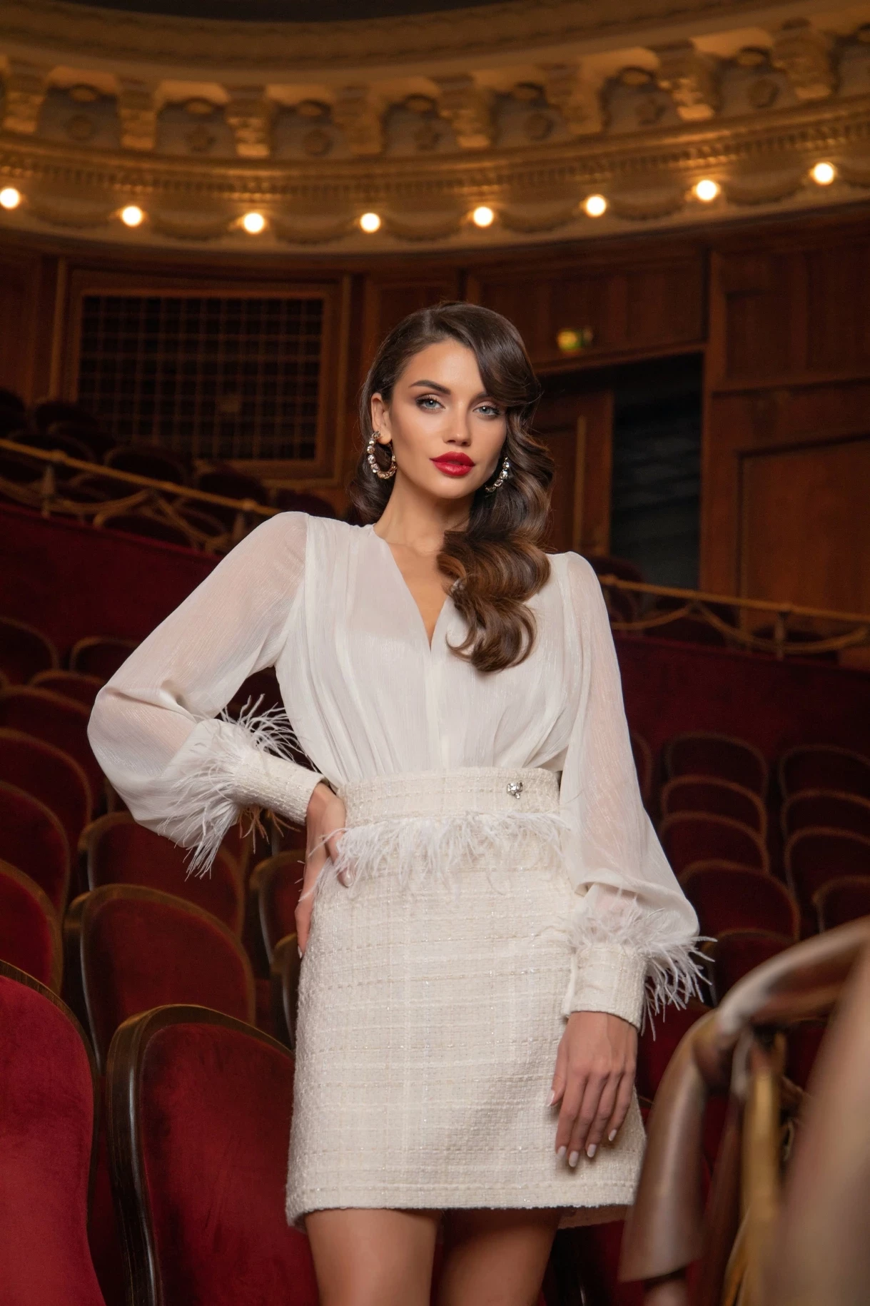 Thumbnail 3 of Пола от букле с пера "ANGEL"