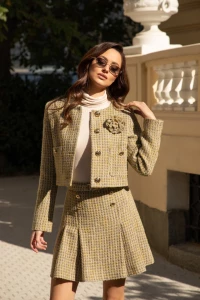 Thumbnail 6 of Сако от букле "VERSAILLES"