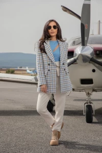 Thumbnail 4 of Сако от букле "MONTAGNE"