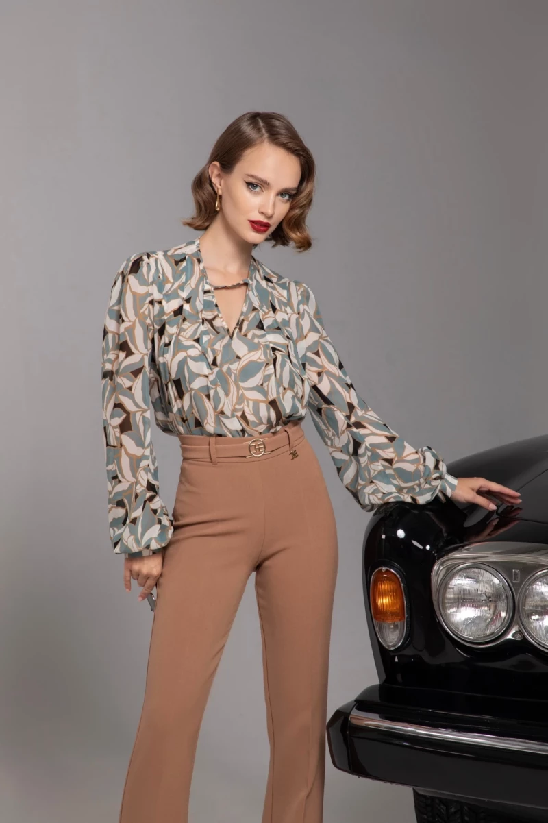 Thumbnail 4 of Риза "AVELINE"