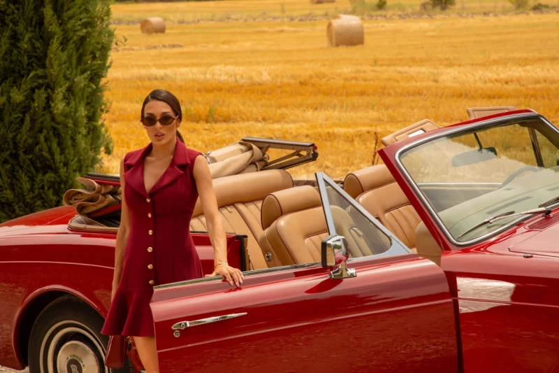 Thumbnail 6 of Рокля "DIVA"