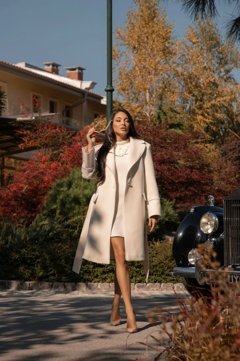 Thumbnail 2 of Палто "L’AMBRE SECRET"