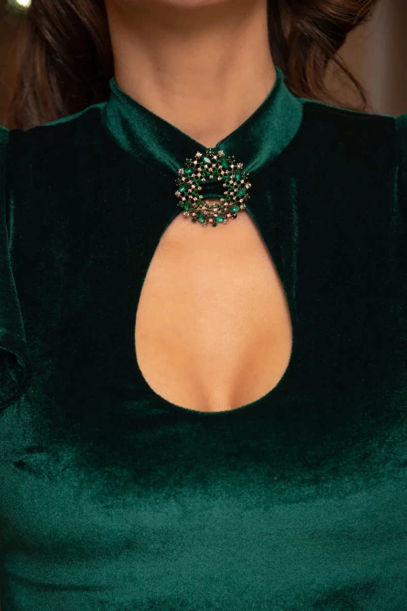 Thumbnail 2 of Рокля с къдри "MAJESTY"