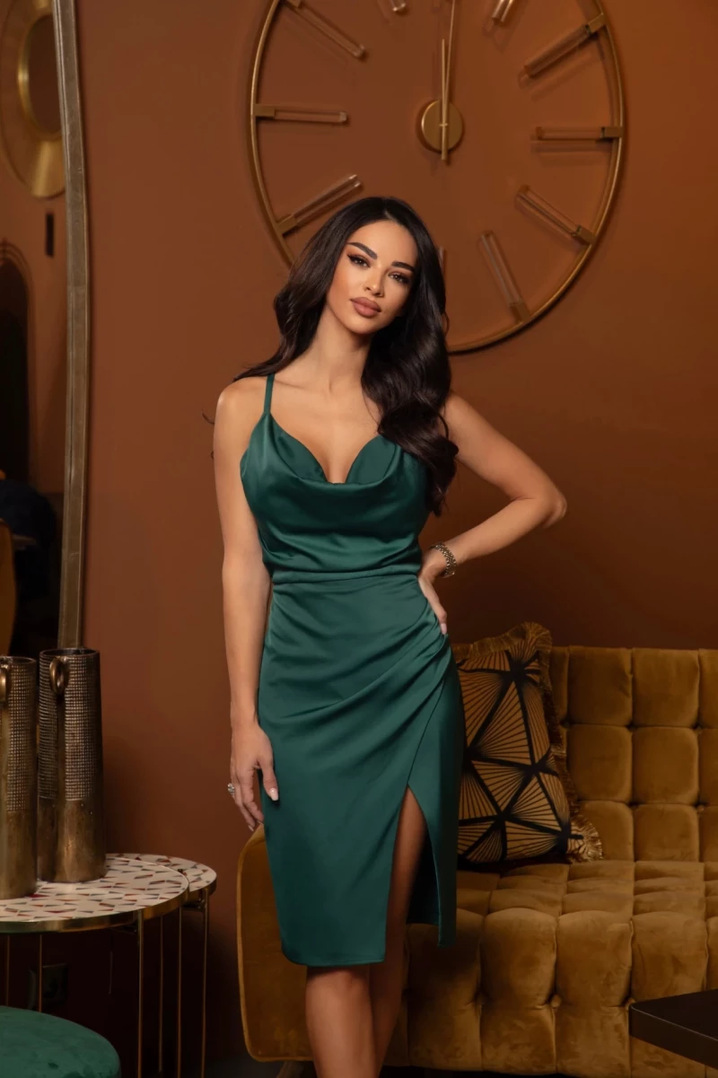 Thumbnail 3 of Зелена рокля "DIVA"