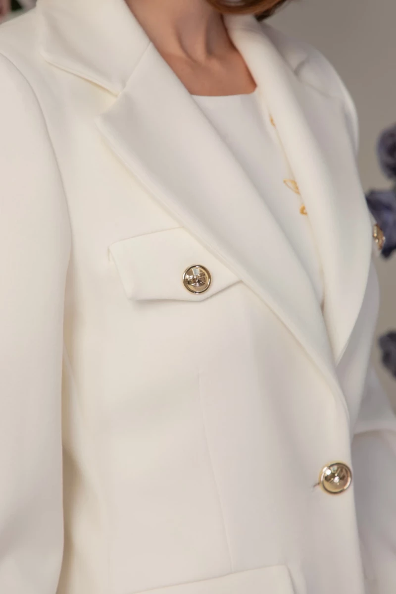 Thumbnail 1 of Бяло сако с колан "JASMIN d’or"