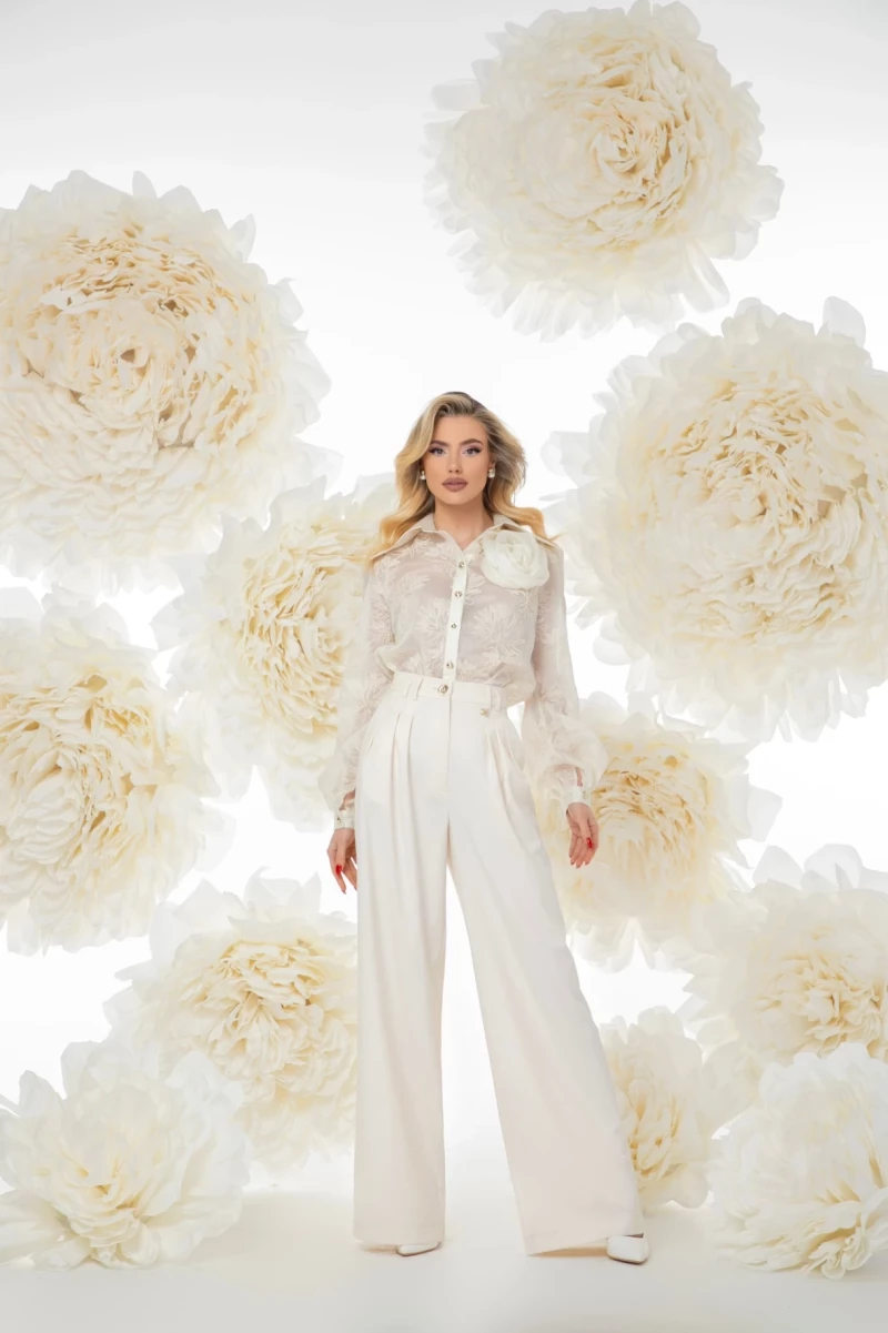 Thumbnail 1 of Риза "FLEUR CHRISTINE"