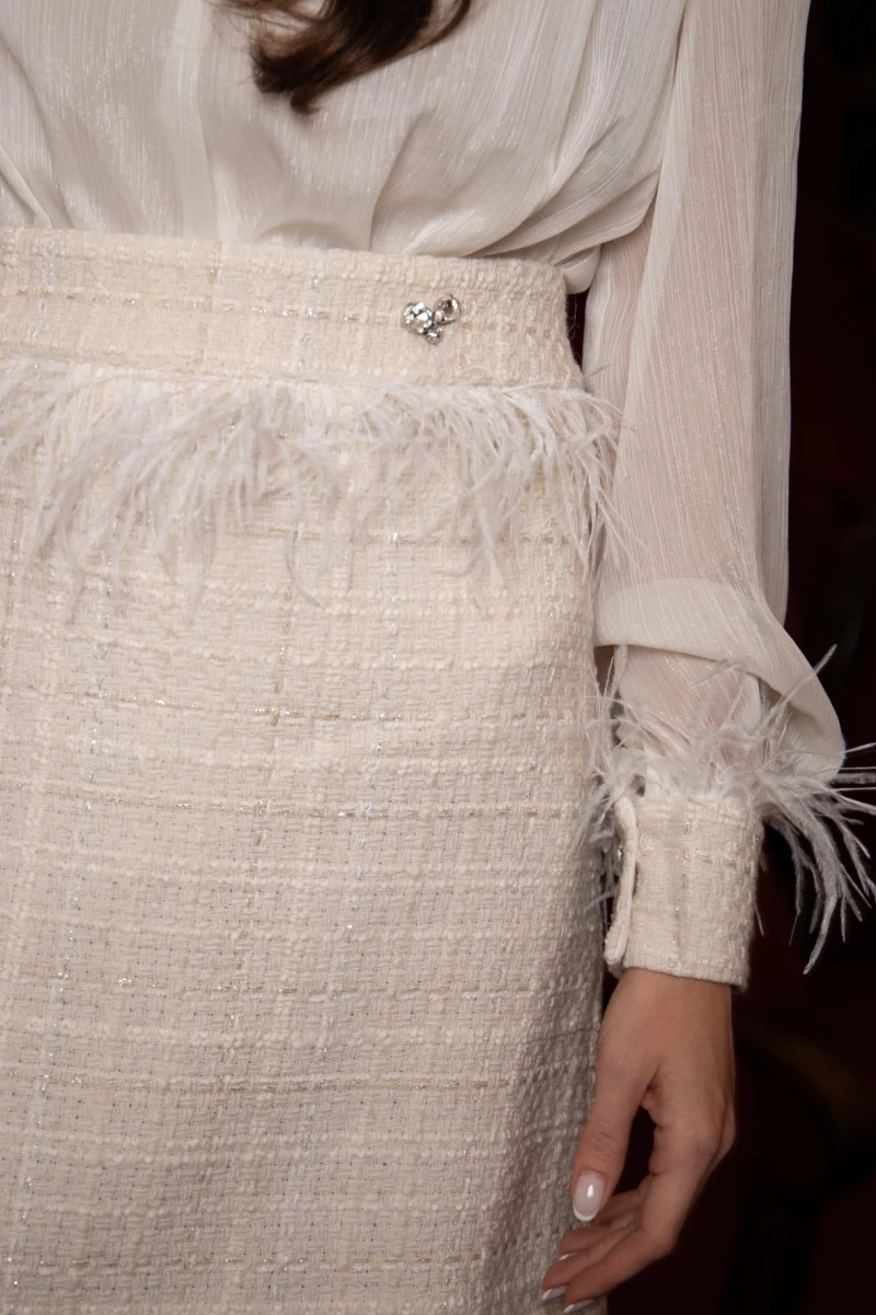 Thumbnail 2 of Пола от букле с пера "ANGEL"