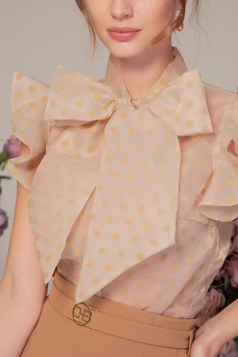 Thumbnail 3 of Топ от органза "LILOU"