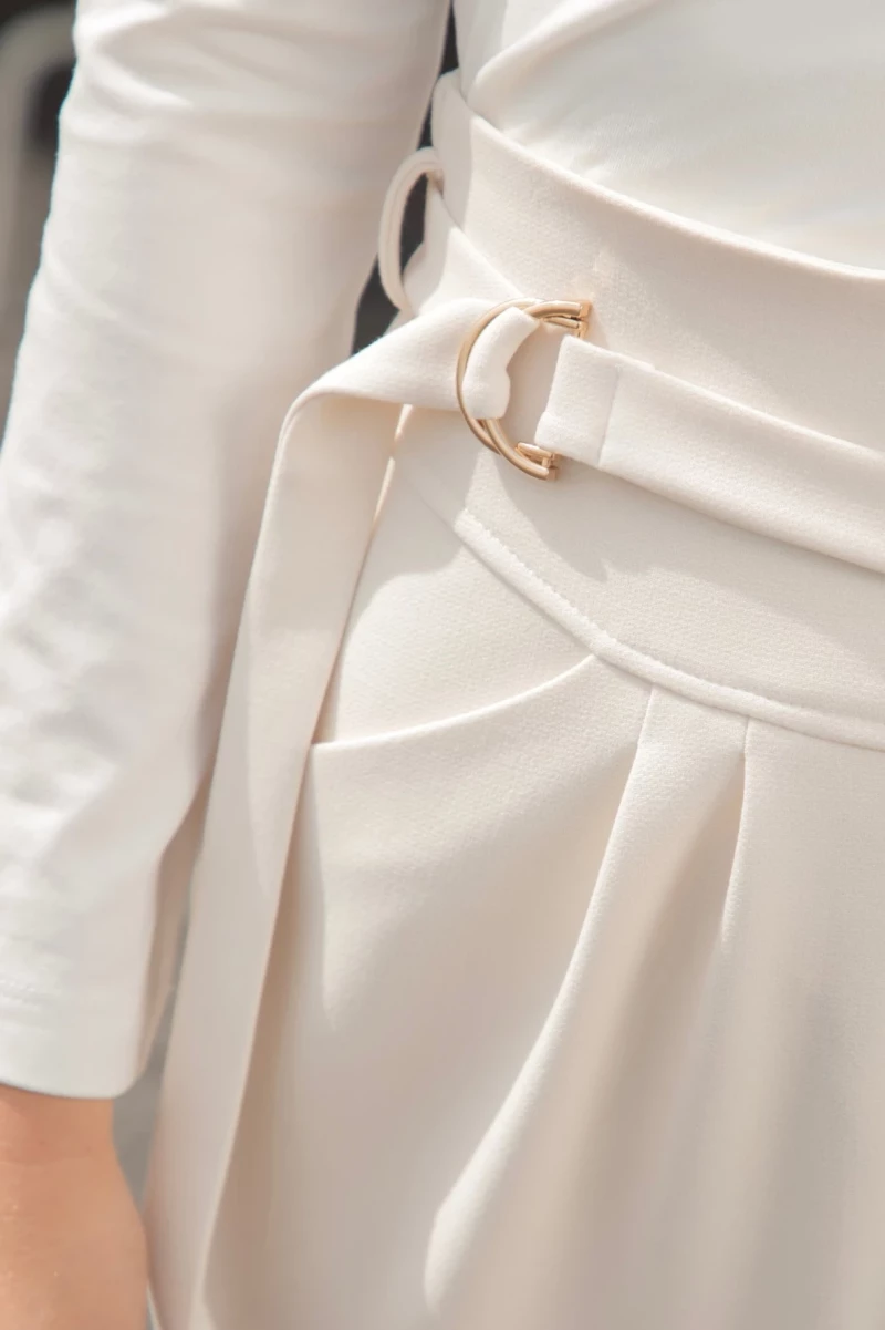 Thumbnail 3 of Бял панталон "ALLURE"