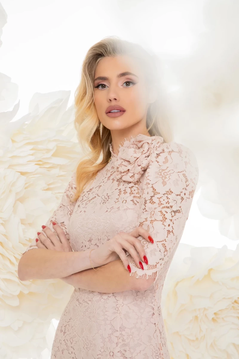 Thumbnail 4 of Рокля "SHE BLOOMS"