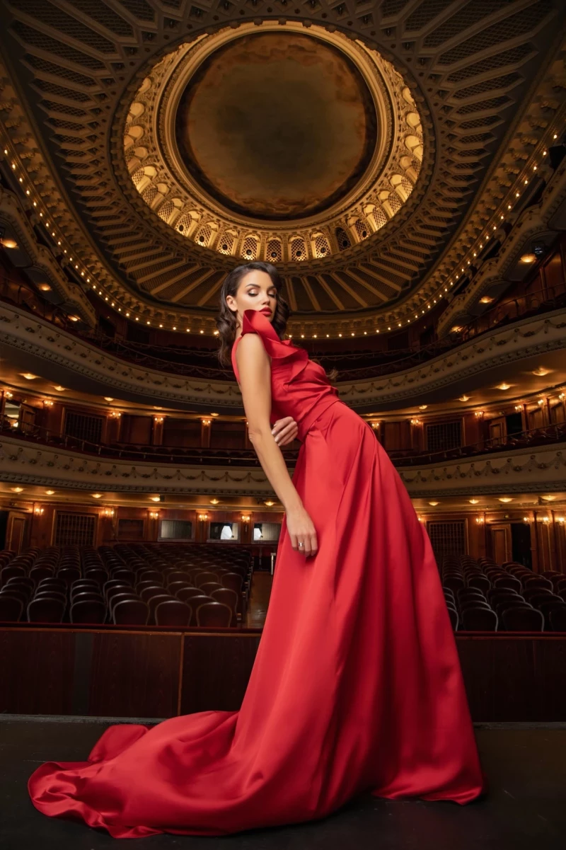 Thumbnail 4 of Рокля "LA GRANDE OPERA"