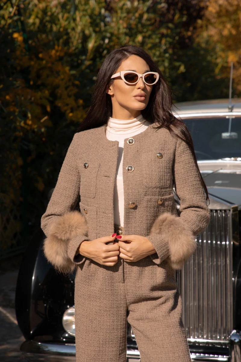 Thumbnail 1 of Сако от букле "TEMPTATION"