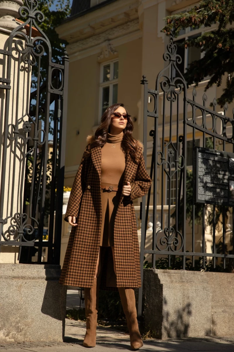 Thumbnail 2 of Палто "ROME"