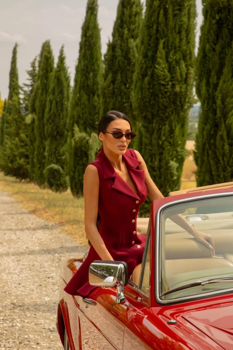 Thumbnail 4 of Рокля "DIVA"