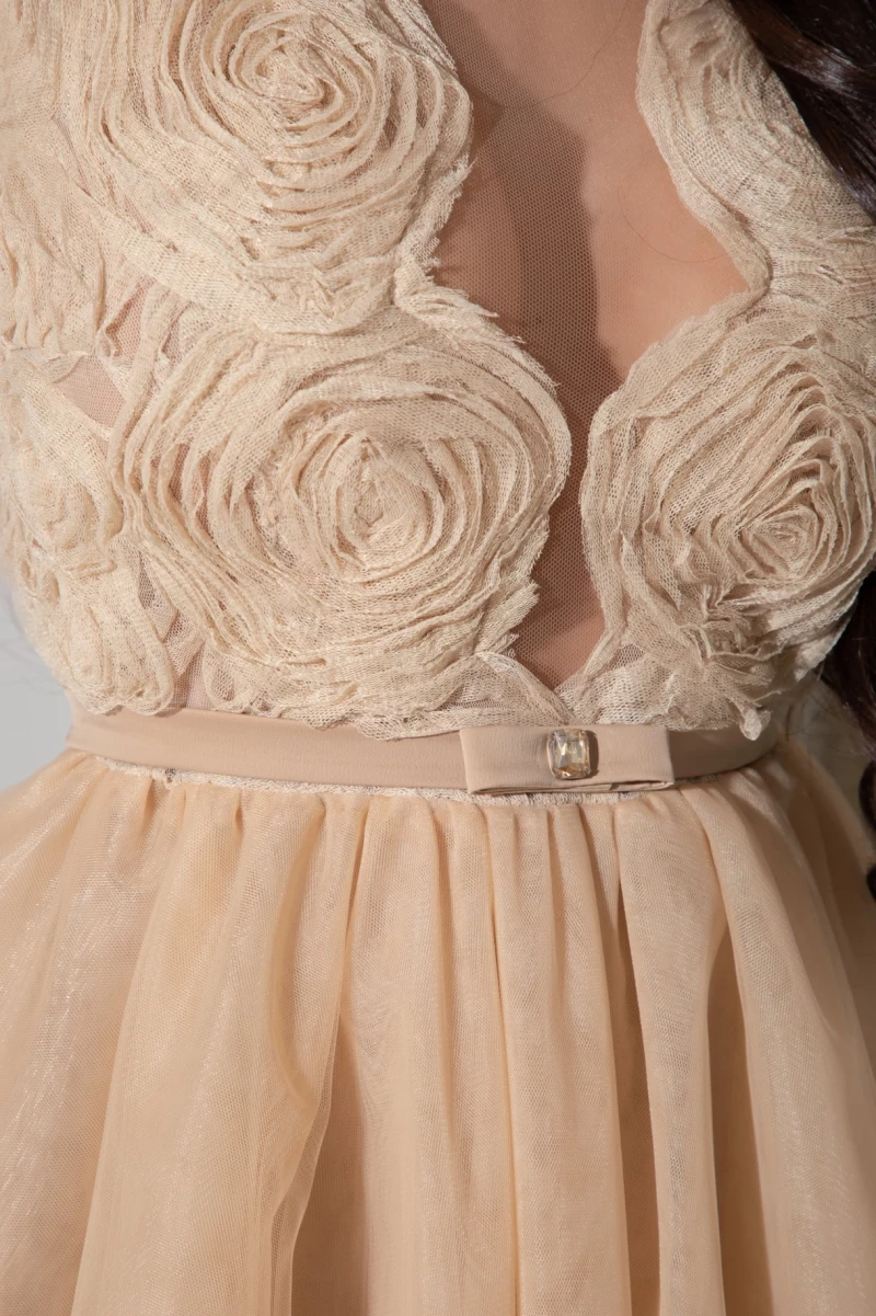 Thumbnail 2 of Бяла рокля с тюл "COUTURE"