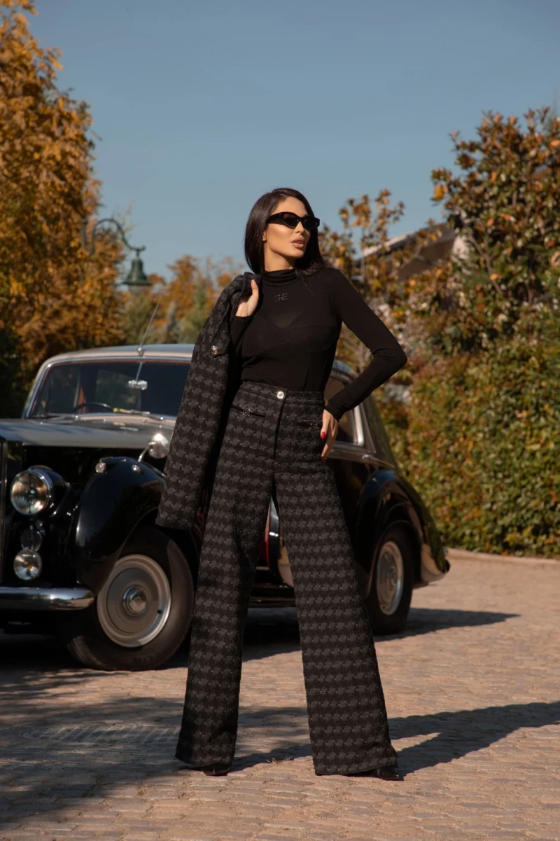 Thumbnail 7 of Поло в черно "ICON"