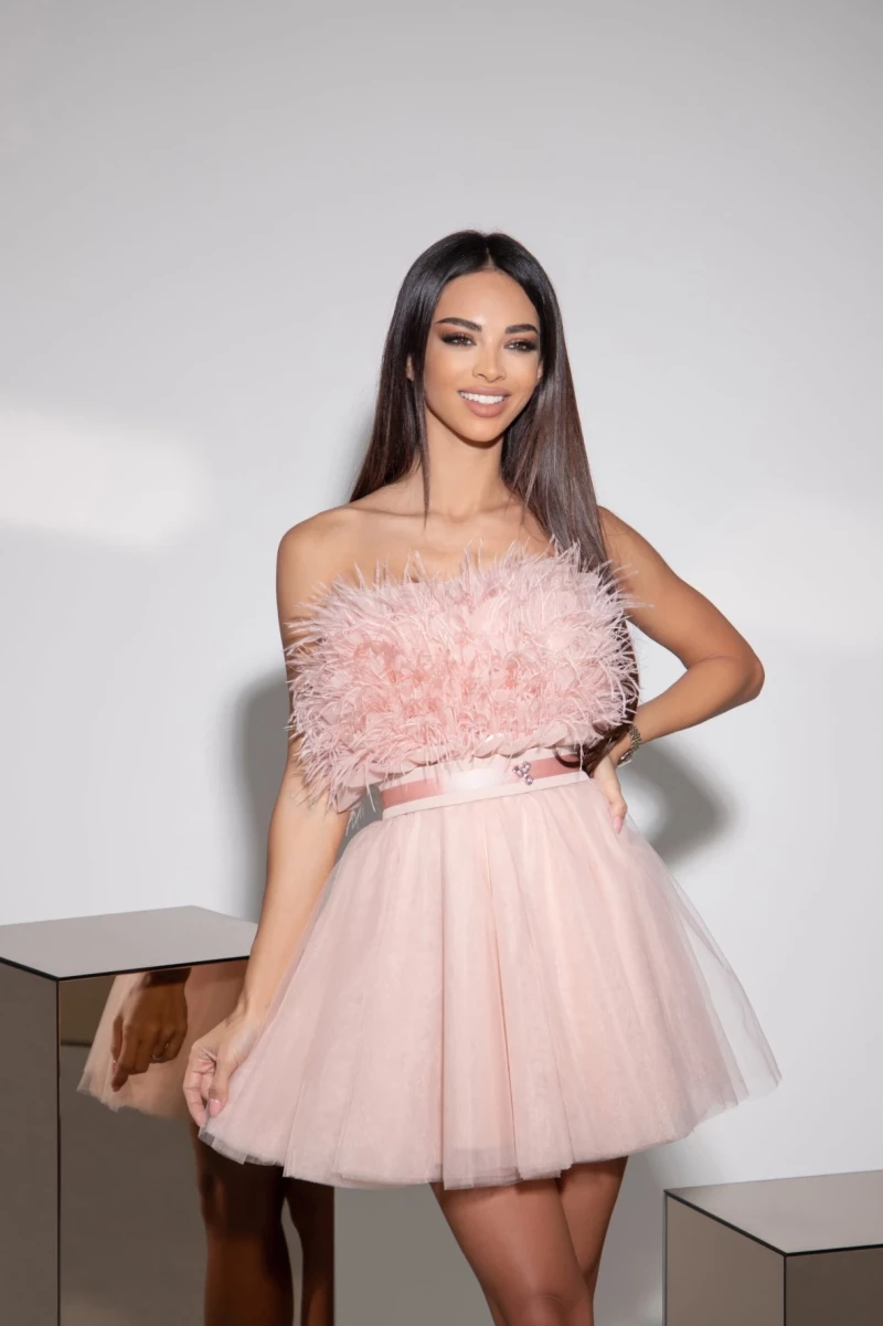 Thumbnail 1 of Рокля с пера "PINK ME"