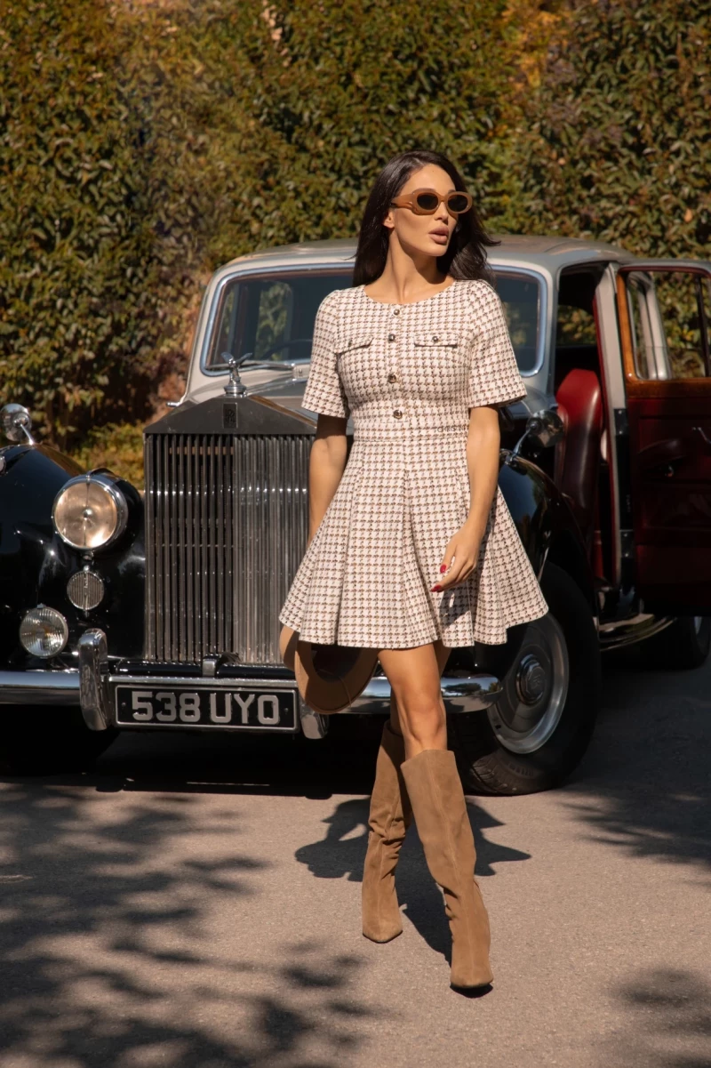 Thumbnail 1 of Рокля от букле "ADORE"