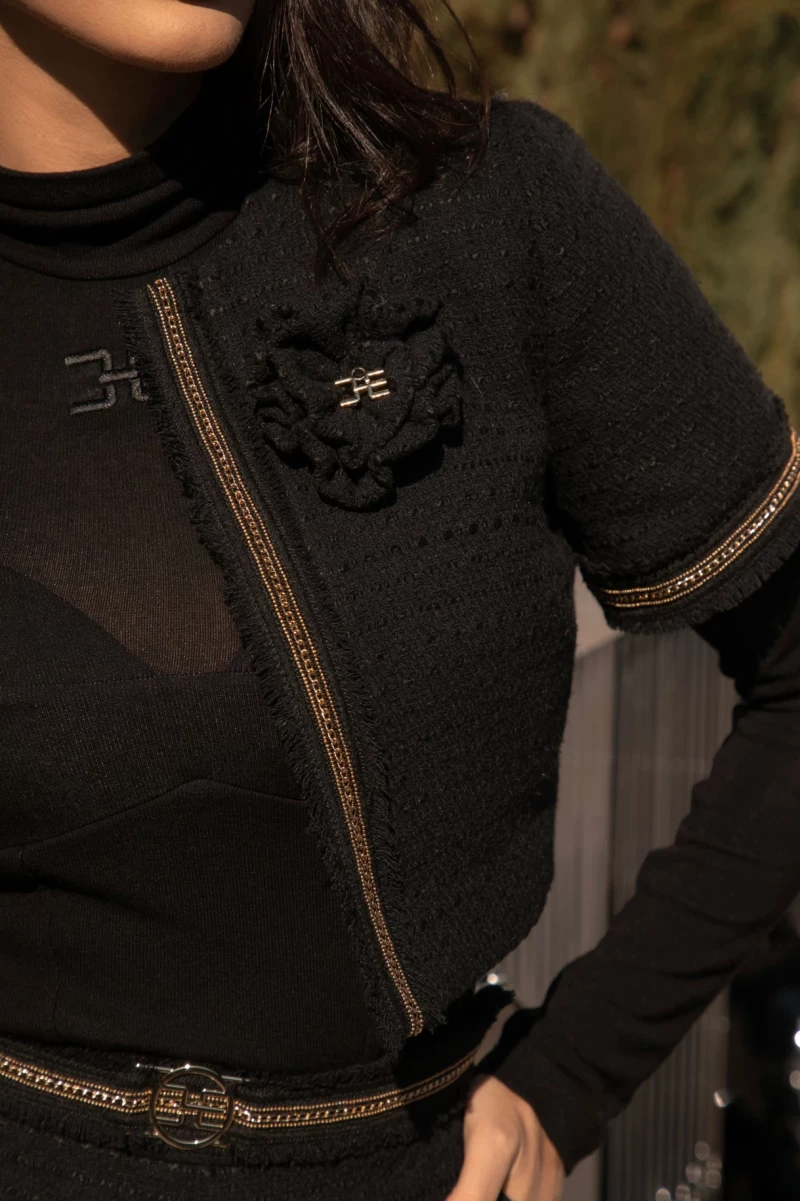 Thumbnail 4 of Късо сако от букле "ALLURE"