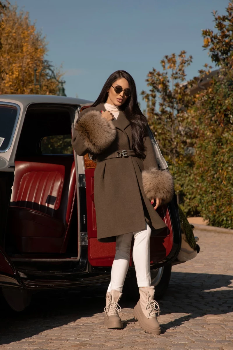 Thumbnail 1 of Палто "UNLIMITED"