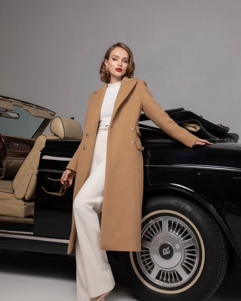 Thumbnail 3 of Палто "MODE DE PARIS"