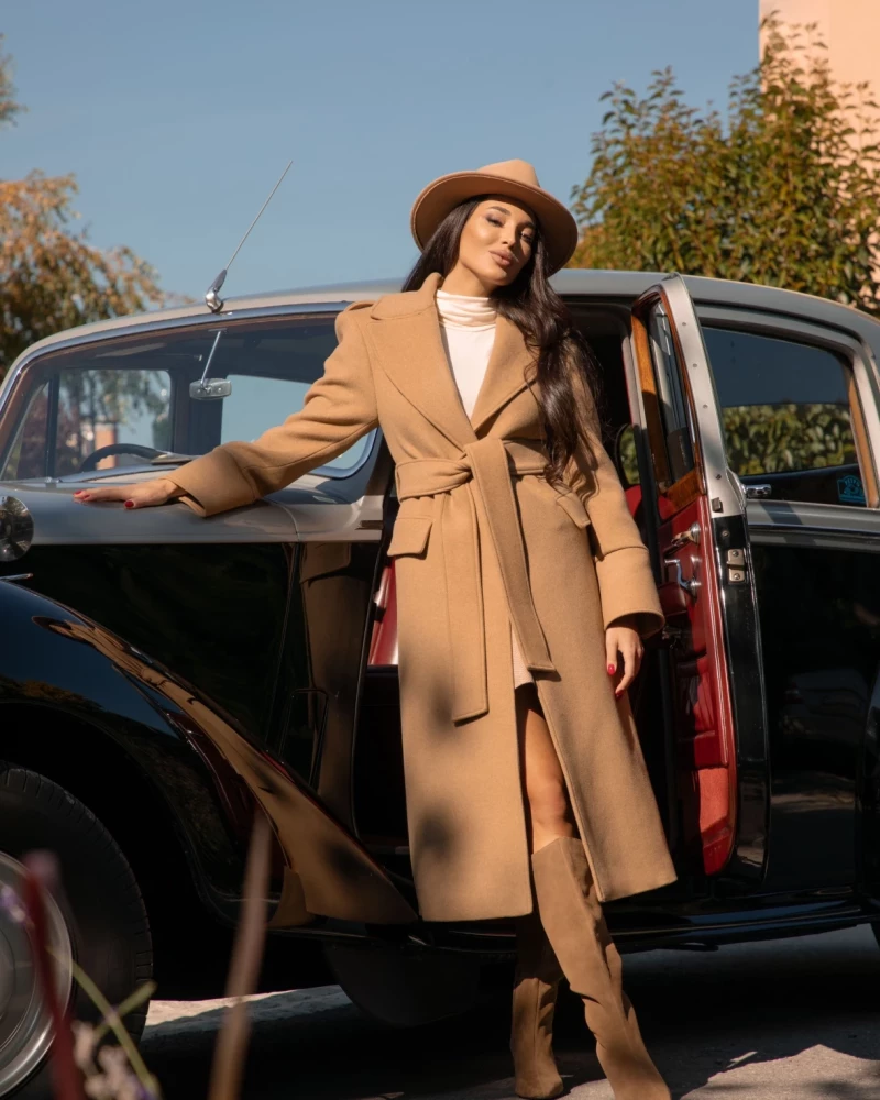 Thumbnail 3 of Палто "TIMELESS"