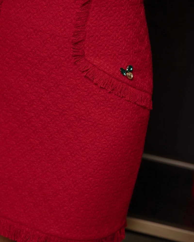 Thumbnail 6 of Пола от букле "SHINY RED"