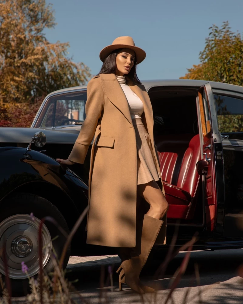 Thumbnail 2 of Палто "TIMELESS"