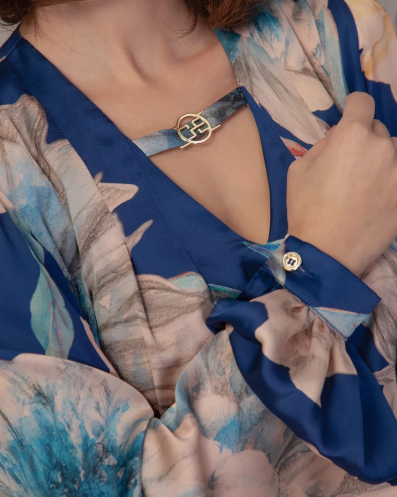 Thumbnail 2 of Риза "FLEURS"