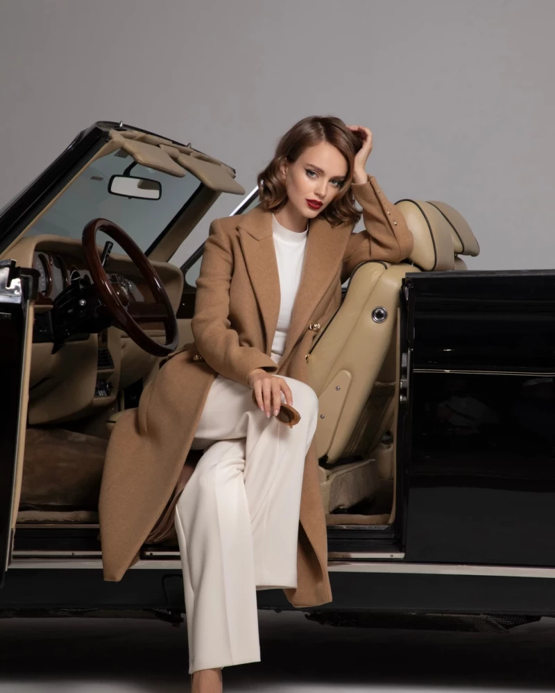 Thumbnail 5 of Палто "MODE DE PARIS"