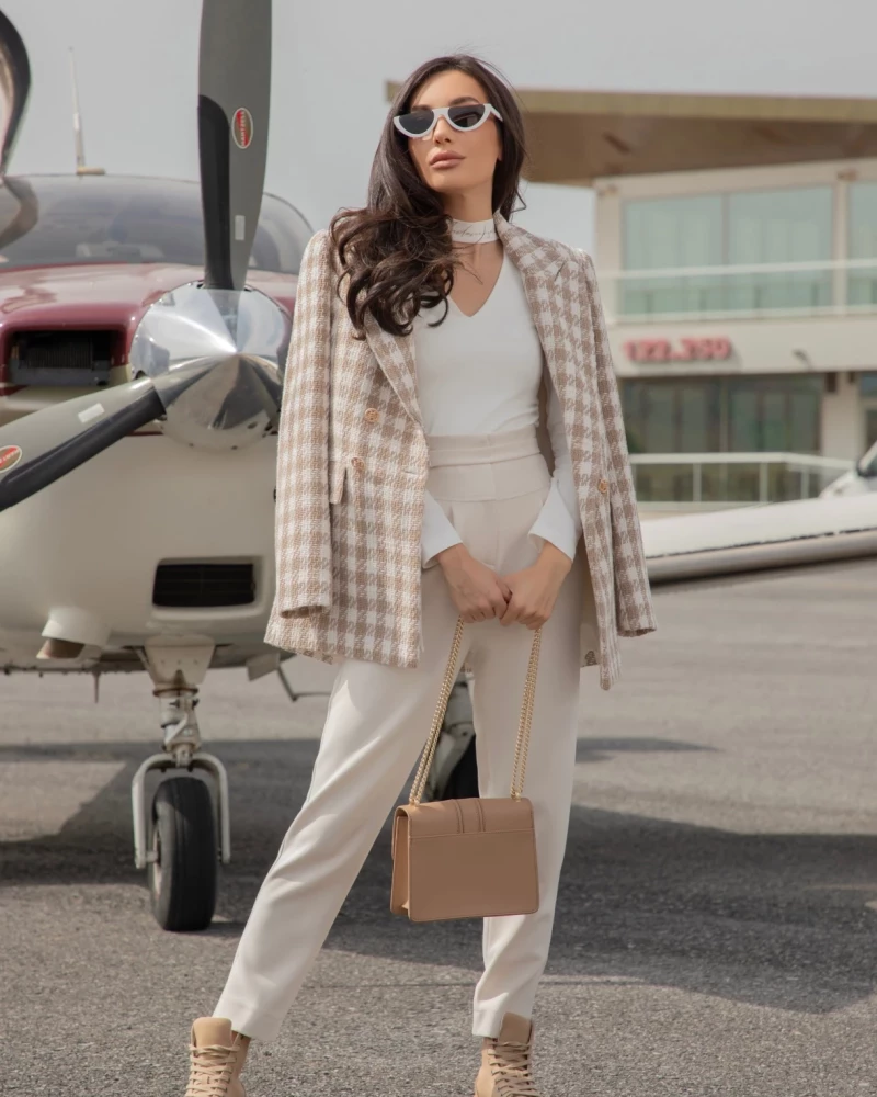 Thumbnail 6 of Бял панталон "ALLURE"