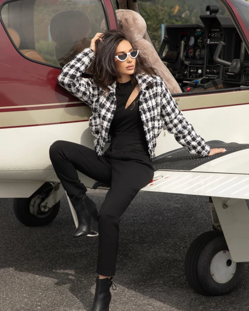 Thumbnail 7 of Черен панталон "ALLURE"