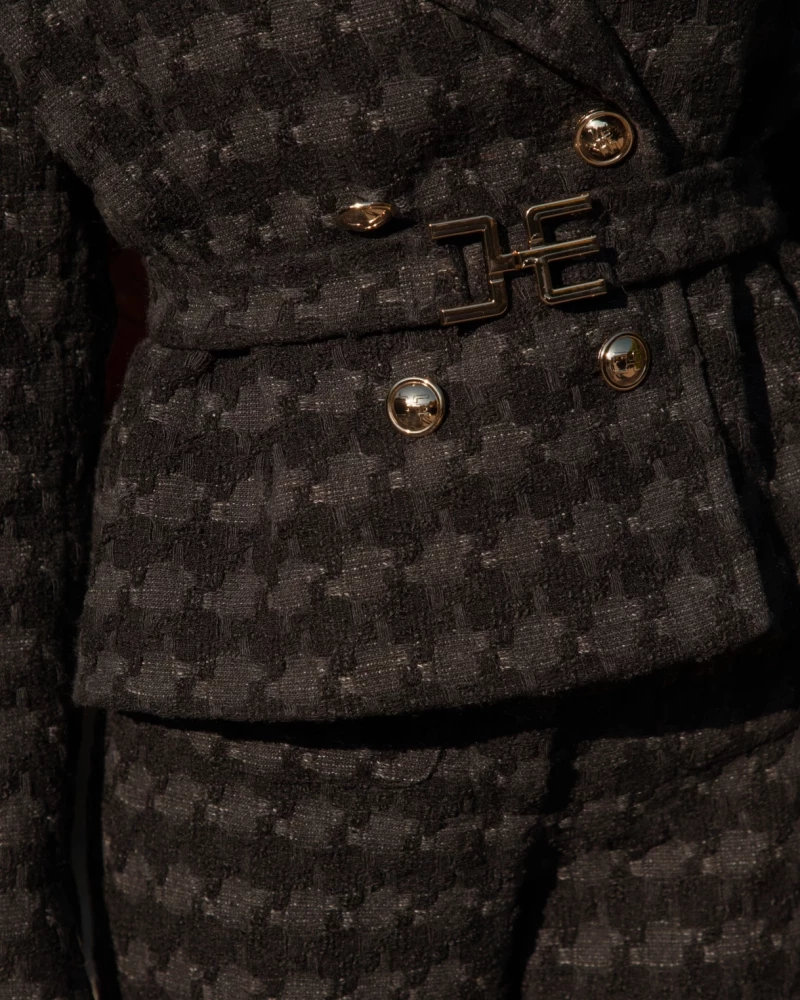 Thumbnail 2 of Яке "SECRET CHAPTER"