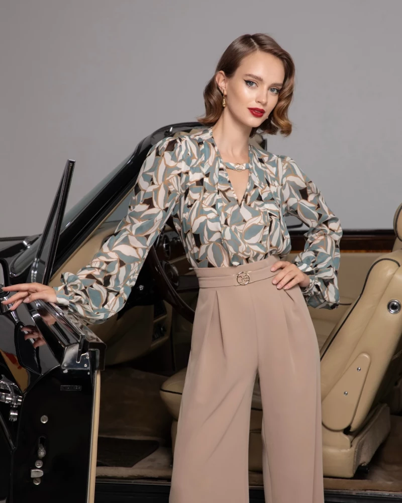 Thumbnail 5 of Риза "AVELINE"