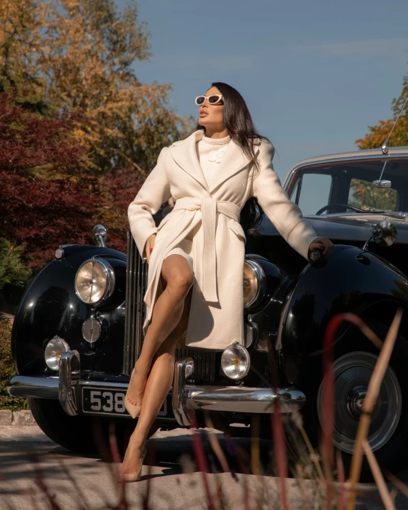 Thumbnail 4 of Палто "L’AMBRE SECRET"